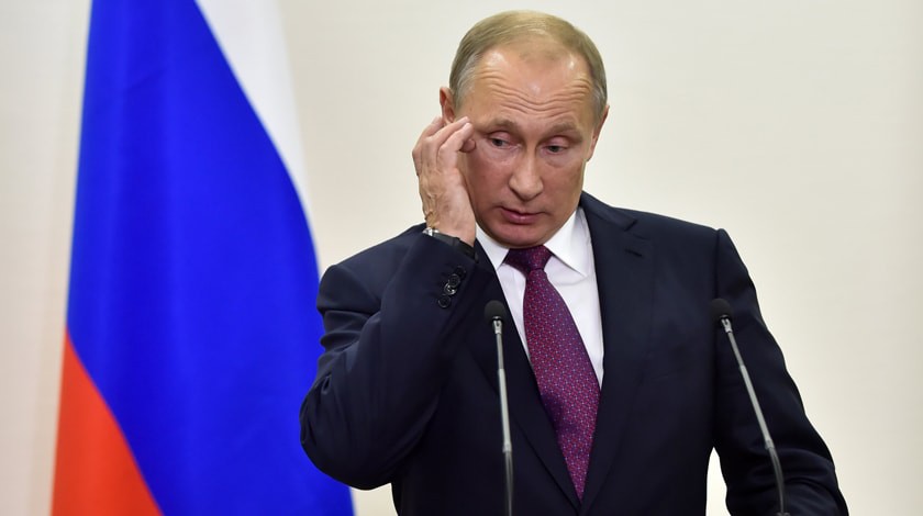 Dailystorm - Путин и Порошенко по телефону обсудили обмен заключенными