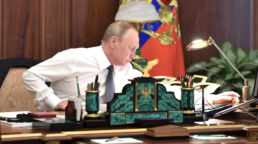 Почетные наименования даны с целью сохранения «славных воинских традиций» Фото: © kremlin.ru