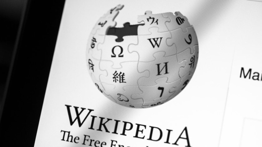 Dailystorm - Испанская, итальянская, латышская и эстонская версии «Википедии» приостановили работу