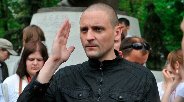 Максимально легкий и безопасный: Удальцов рассказал о флешмобе «Красная лента» — Daily Storm