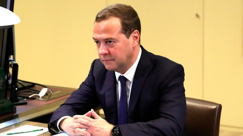 Dailystorm - Медведев назвал объем инвестиций для стабильного развития российской экономики