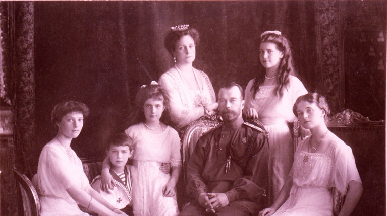 К 100-летию расстрела семьи Романовых. Почему история превращается в политику — Daily Storm