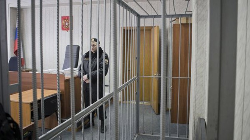 Dailystorm - Матвиенко предложила убрать из судов клетки для подсудимых