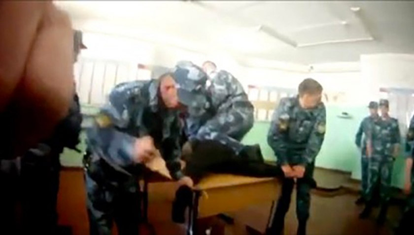 Ирина Бирюкова ранее обнародовала видео, в котором сотрудники ФСИН избивают одного из осужденных Скриншот: © Daily Storm