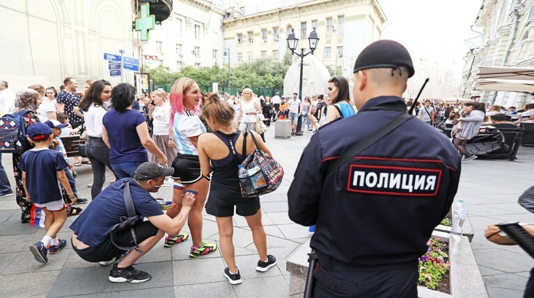 Кнутом и пряником: выговоры и премии в МВД за ЧМ-2018 — Daily Storm