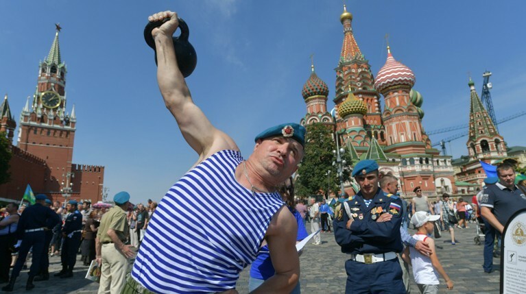 Путин похвалил российских десантников за службу Отечеству — Daily Storm