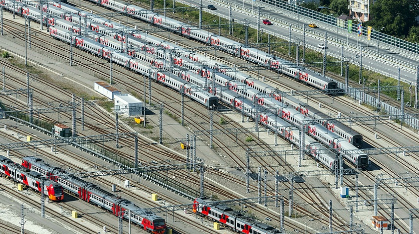 Президент и премьер-министр подчеркнули, что российские железные дороги обеспечивают надежную транспортную коммуникацию между регионами Фото: © GLOBAL LOOK press
