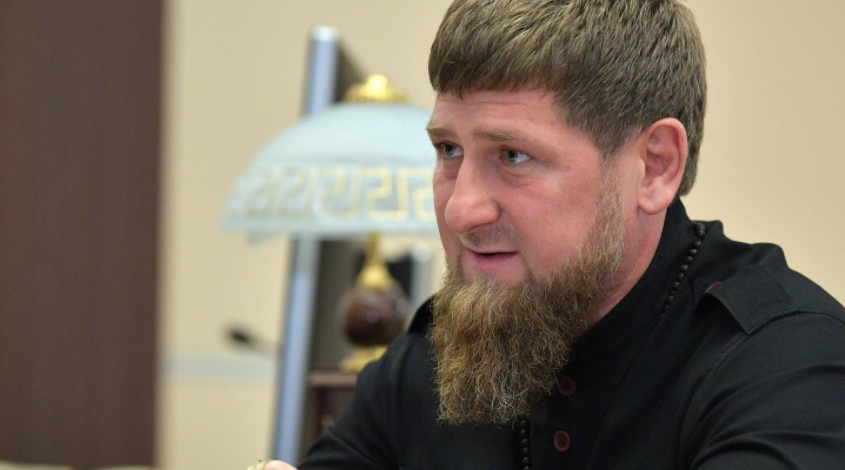 Глава Чечни отметил, что боевикам нельзя давать передышку, так как любое промедление может помочь им укрепить позиции Фото: © GLOBAL LOOK press/Kremlin Pool