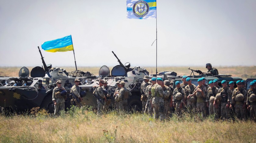 Dailystorm - Украинская армия сменит воинское приветствие на «Слава Украине!»