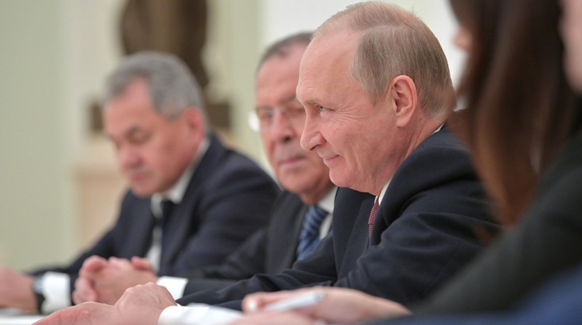 Путин отметил, что подписание этого документа в «непростых международных условиях дорогого стоит» Фото: © GLOBAL LOOK press