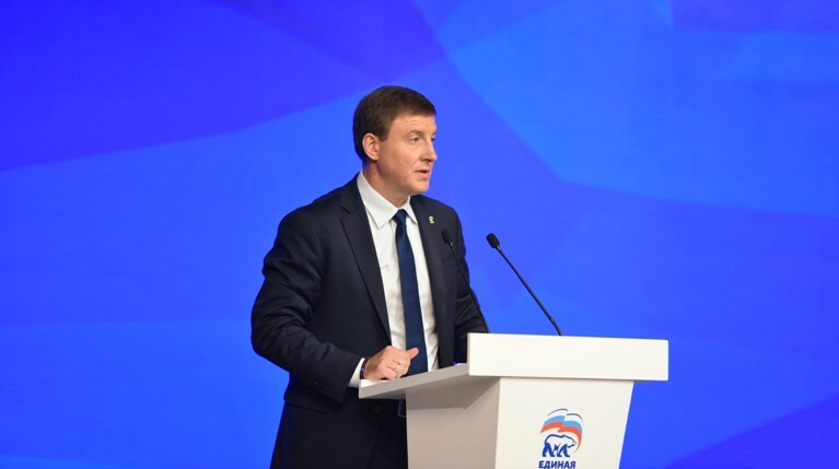 «Единая Россия» начинает с себя. Партия смягчит, но не откажется от пенсионной реформы — Daily Storm