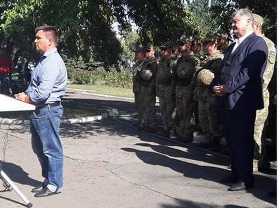 Dailystorm - «Порошенко дал поносить»: в Сети обсуждают джинсы главы МИД Украины