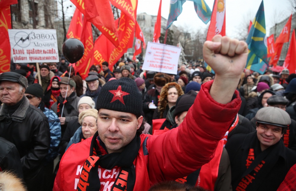 Партии власти и губернаторам-технократам придется учитывать мнение коммунистов и либерал-демократов Фото: © kprf.ru