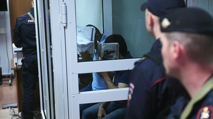 Dailystorm - В Москве двух экс-полицейских осудили за кражу 60 тысяч рублей у пенсионерки