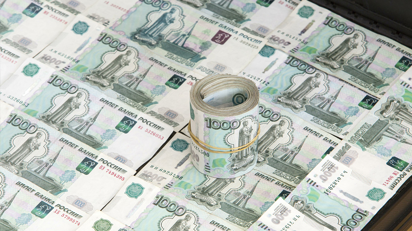 В общей сложности госслужащим планируют дополнительно заплатить почти 350 миллиардов рублей в течение двух лет Фото: © GLOBAL LOOK Press / Nikolay Gyngazov