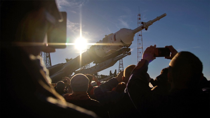 Dailystorm - «Союз» с двумя космонавтами аварийно приземлился в Казахстане
