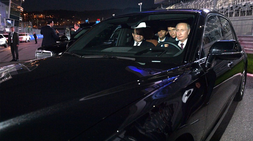 Dailystorm - Путин и ас-Сиси прокатились на автомобиле Aurus