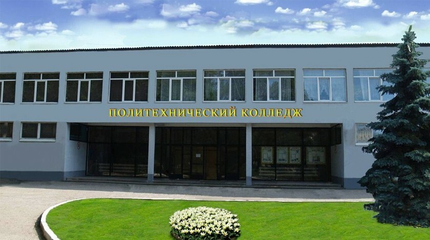 На кадрах появился неизвестный, который мог быть сообщником Рослякова или просто его знакомым