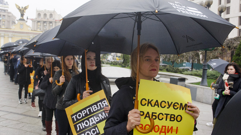 По данным МОМ, с 1991 года более 230 тысяч граждан Украины стали жертвами торговцев людьми Фото: © GLOBAL LOOK Press / Pavlo Gonchar / ZUMAPRESS.com
