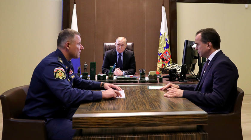 Президент России пообещал помощь федерального центра в ликвидации последствий разгула стихии в регионе Фото: © kremlin.ru
