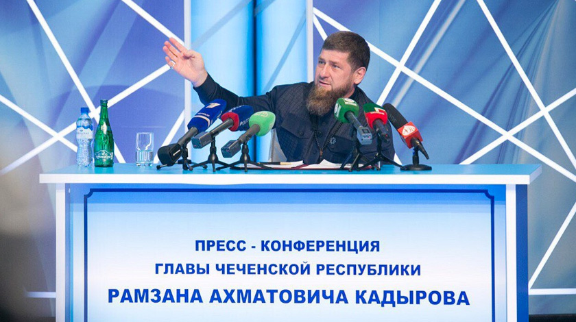По словам главы Чечни, Флойд Мейвезер очень любит Чечню и говорил ему, что хочет построить дом и жить в Грозном undefined