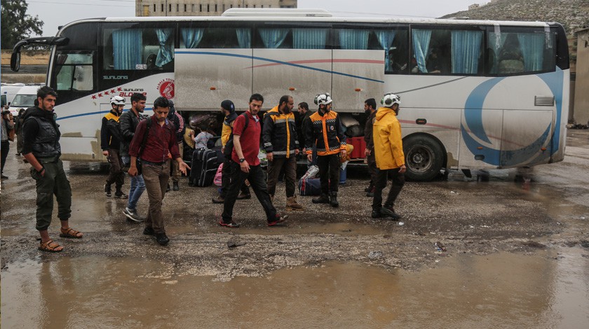 Dailystorm - Минобороны: «Белые каски» начали съемки постановочной химатаки в Сирии