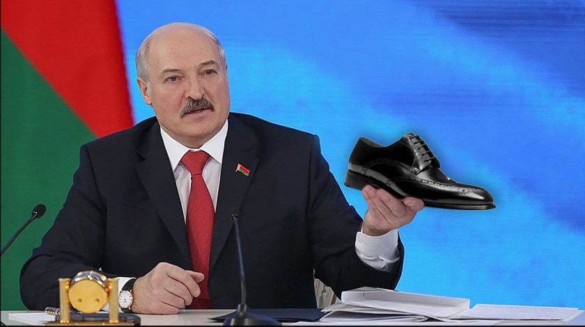 Dailystorm - Лукашенко снял ботинки перед Назарбаевым, чтобы похвастаться