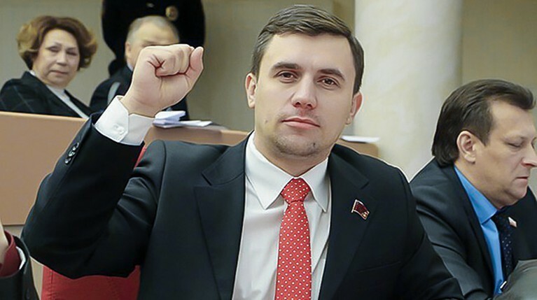 Питающийся «макарошками» депутат потребовал увеличить прожиточный минимум — Daily Storm