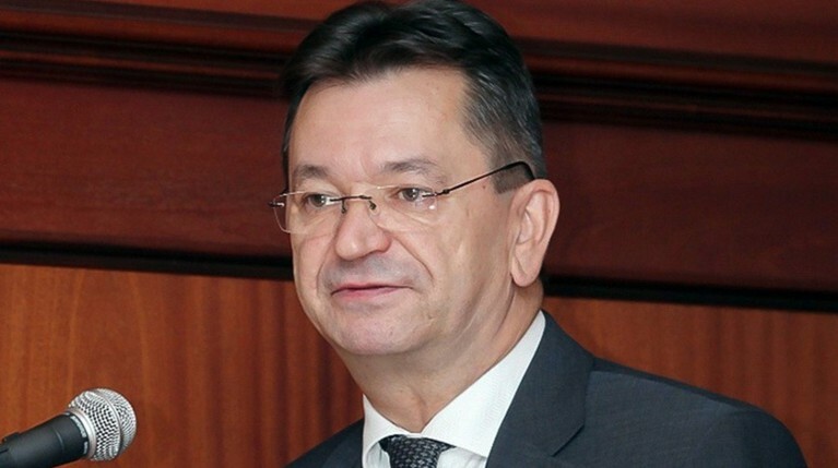 Глава МВД Украины пригрозил, что Киев выйдет из Интерпола, если его возглавит россиянин — Daily Storm