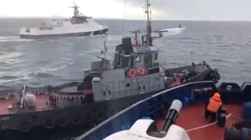 Захваченные военные корабли в Азовском море