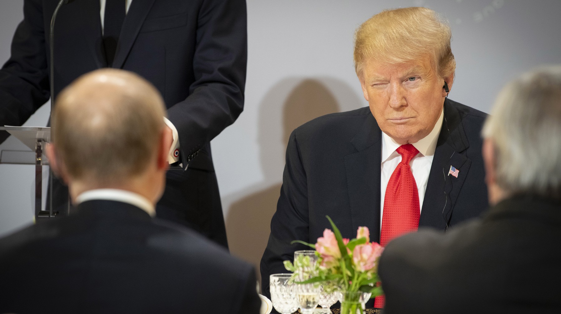 Dailystorm - Песков прокомментировал слова Трампа об отмене встречи с Путиным
