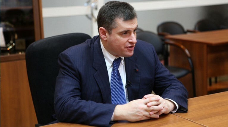 Слуцкий назвал Порошенко узурпатором власти — Daily Storm