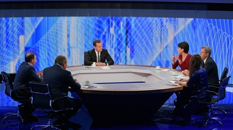 Медведев назвал «выстраданной» пенсионную реформу — Daily Storm