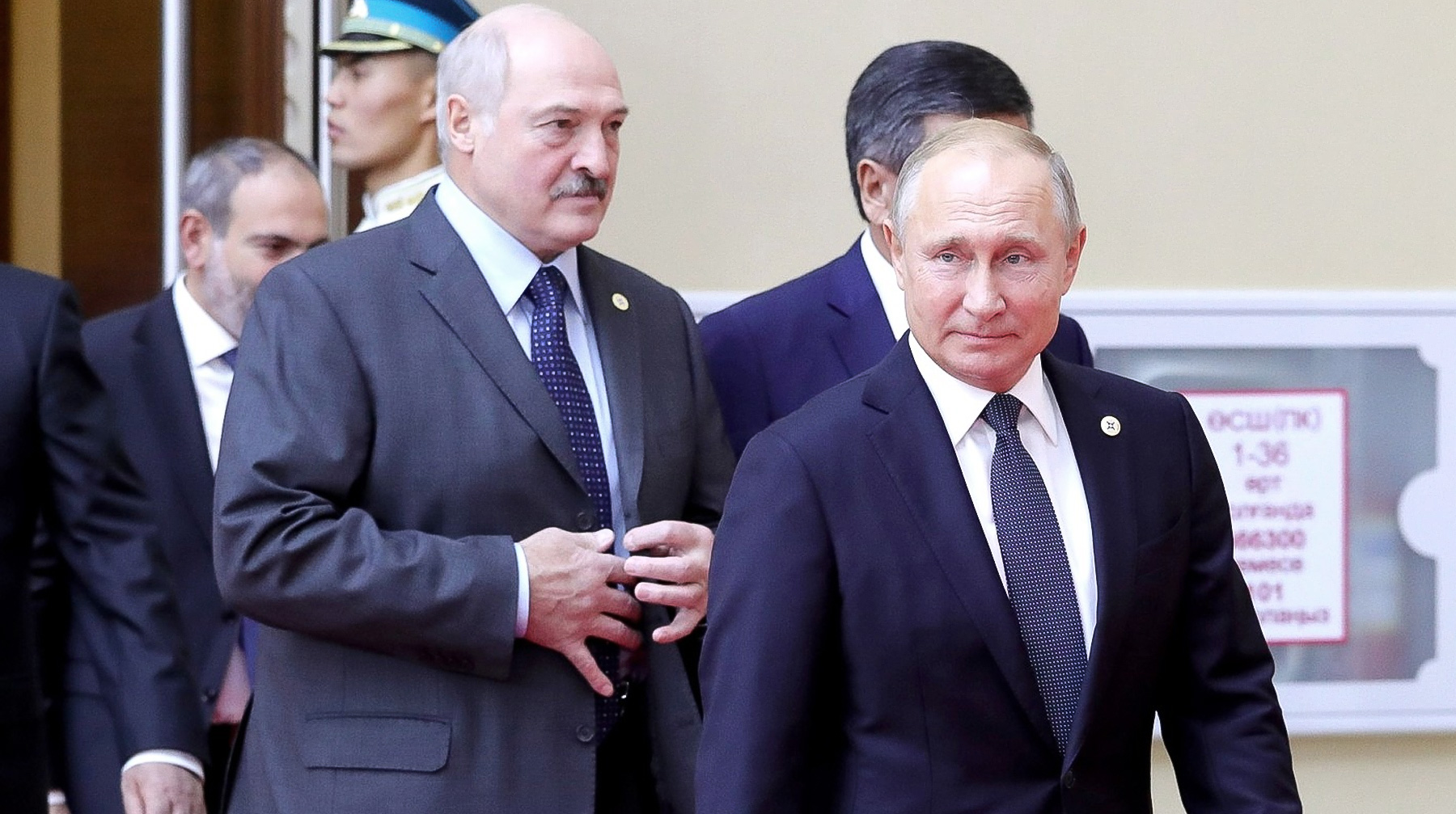 По словам президента Белоруссии, на следующей неделе он встретится с российским коллегой, чтобы расставить все точки над i Фото: © GLOBAL LOOK Press