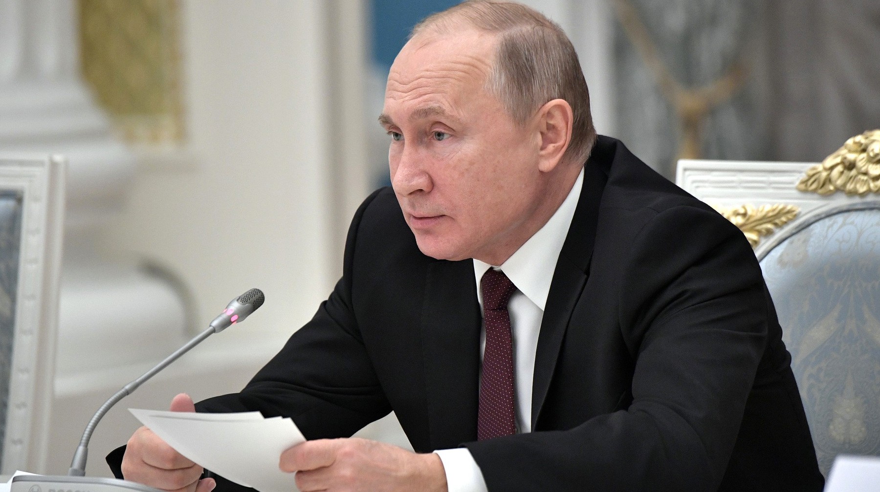Dailystorm - Путин предложил ежегодно помогать ветеранам ВОВ
