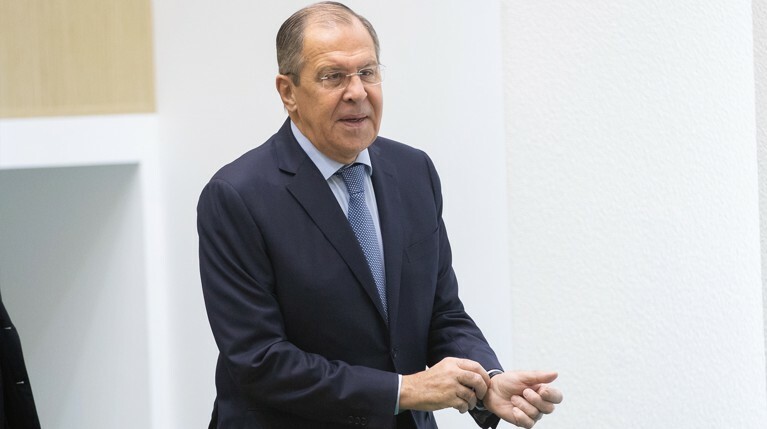 Лавров: Воевать с Украиной Россия не будет — Daily Storm