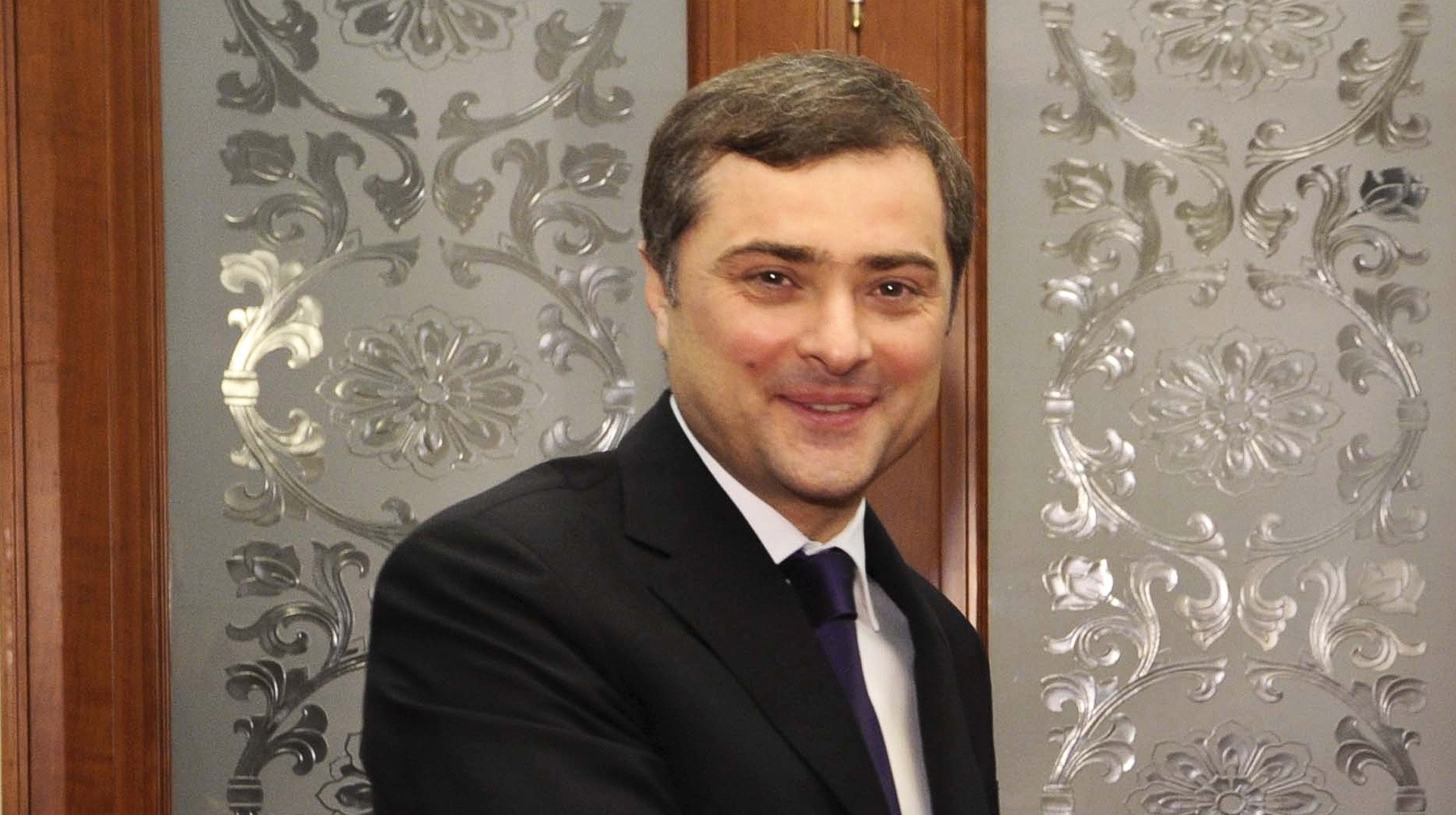 Dailystorm - Сурков остался в Кремле при своих обязанностях