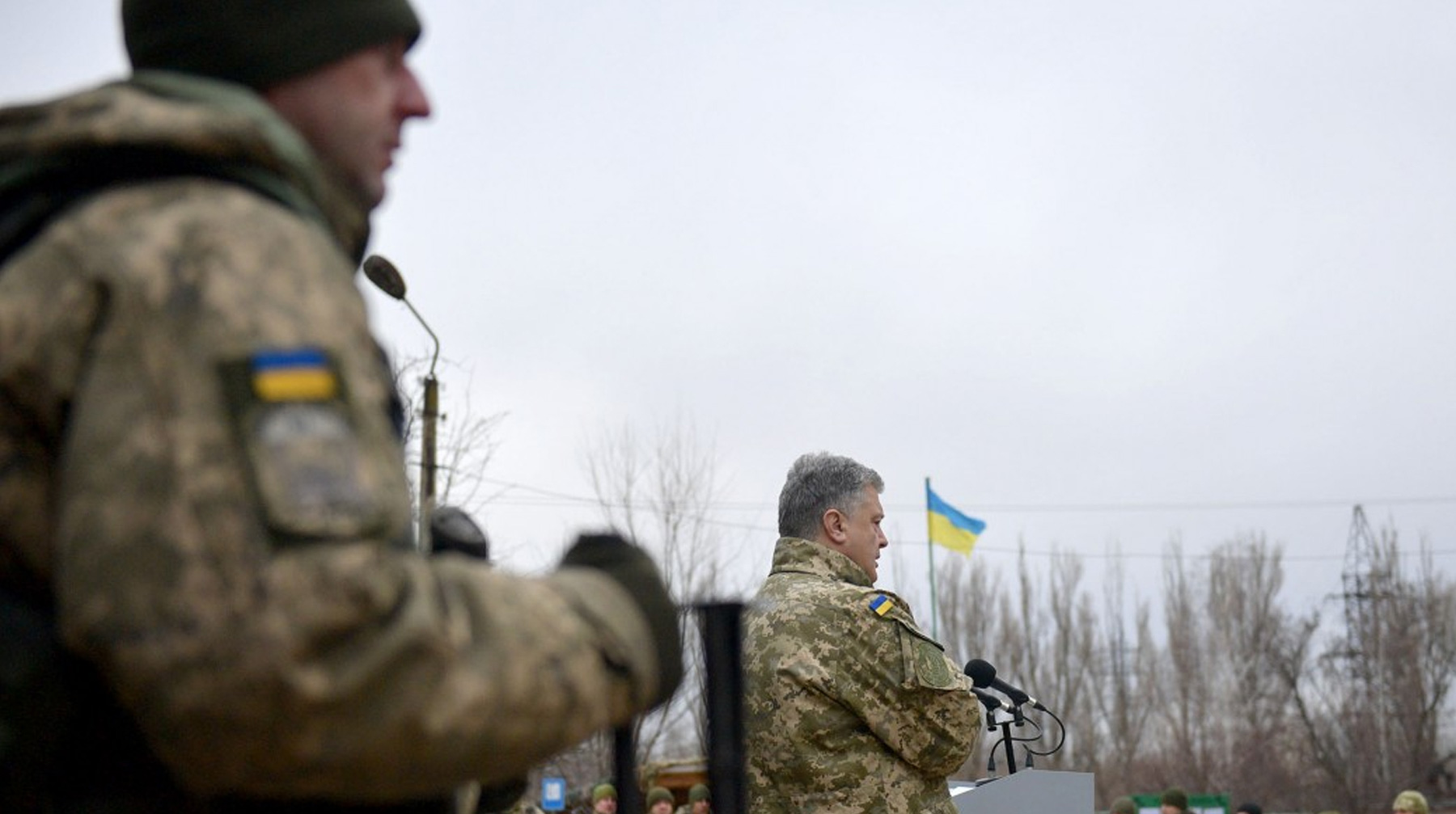 Киев все чаще заявляет, что Россия наращивает военную группировку на границах с Украиной undefined