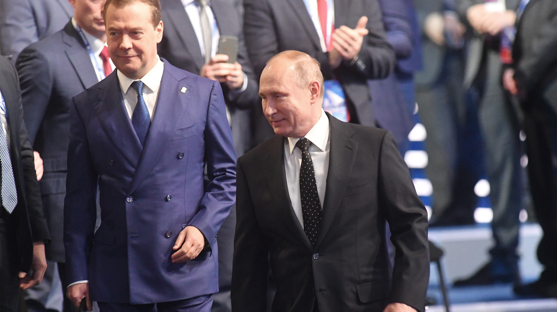 Президент и премьер-министр пожелали работникам и ветеранам российского энергетического комплекса успехов Фото: © kremlin.ru