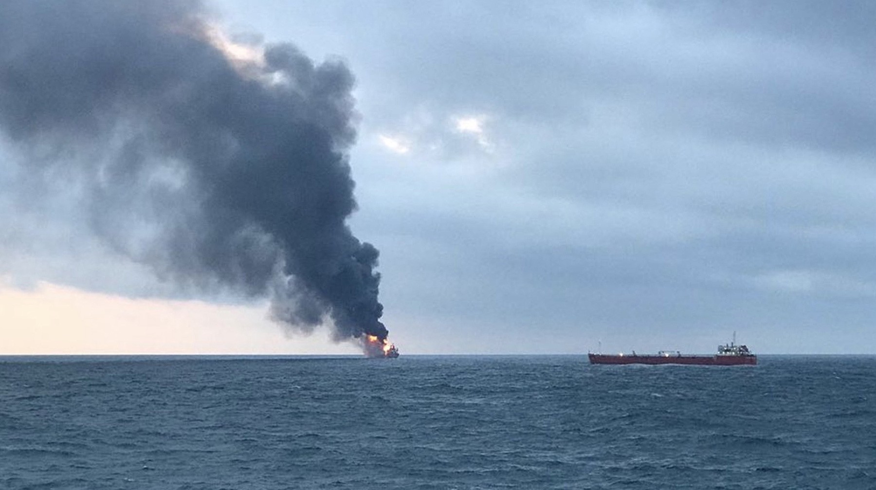 Dailystorm - Эрдоган: 16 турецких моряков погибли при пожаре на судах в Керченском проливе