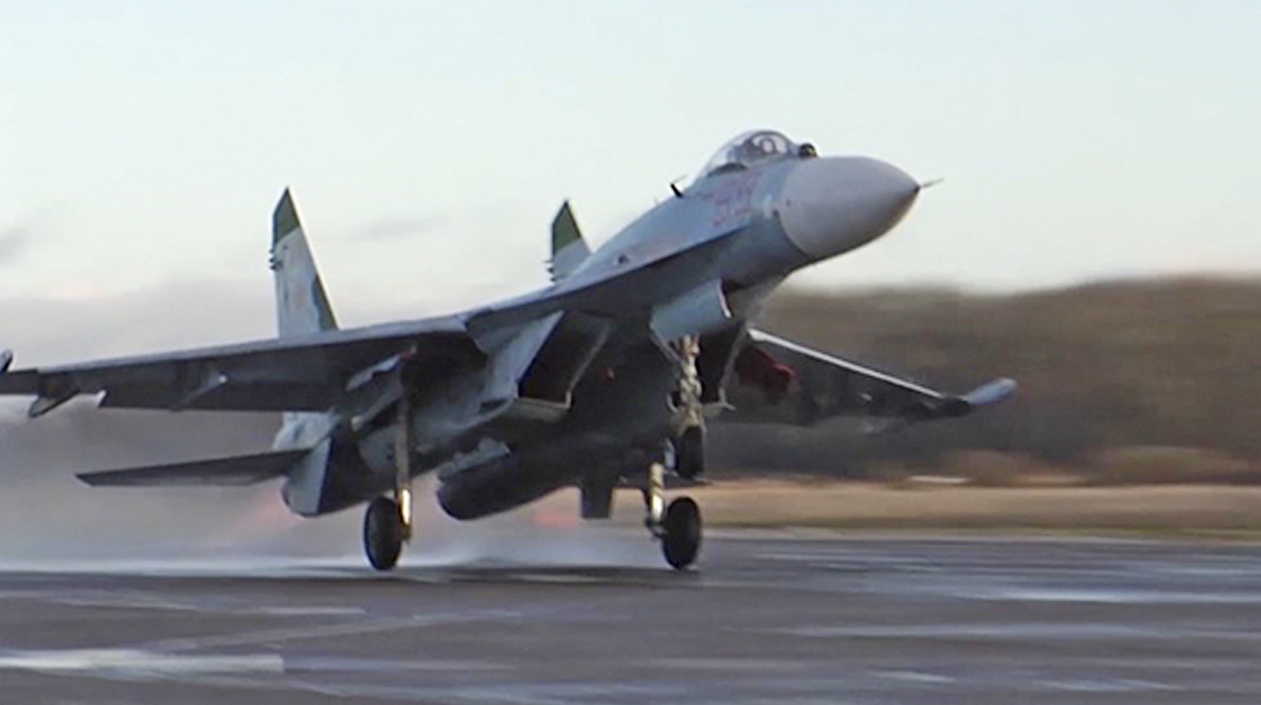 Один Ил-20, а также два Су-27 ВКС РФ были зафиксированы в небе на юге королевства undefined