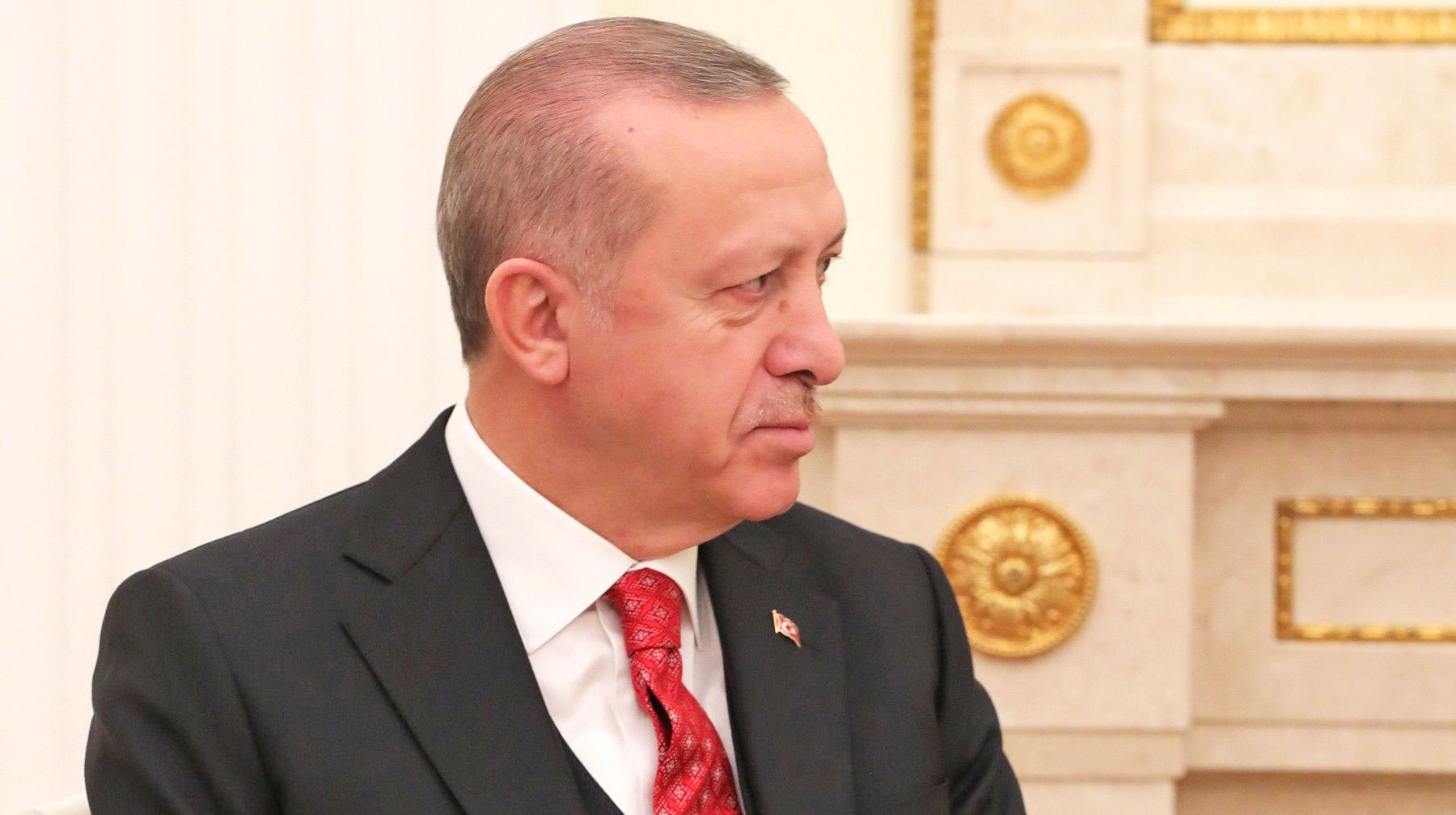 Москва и Анкара должны действовать организованно по устранению террористов в САР, подчеркнул президент Турции Президент Турции Реджеп Тайип Эрдоган