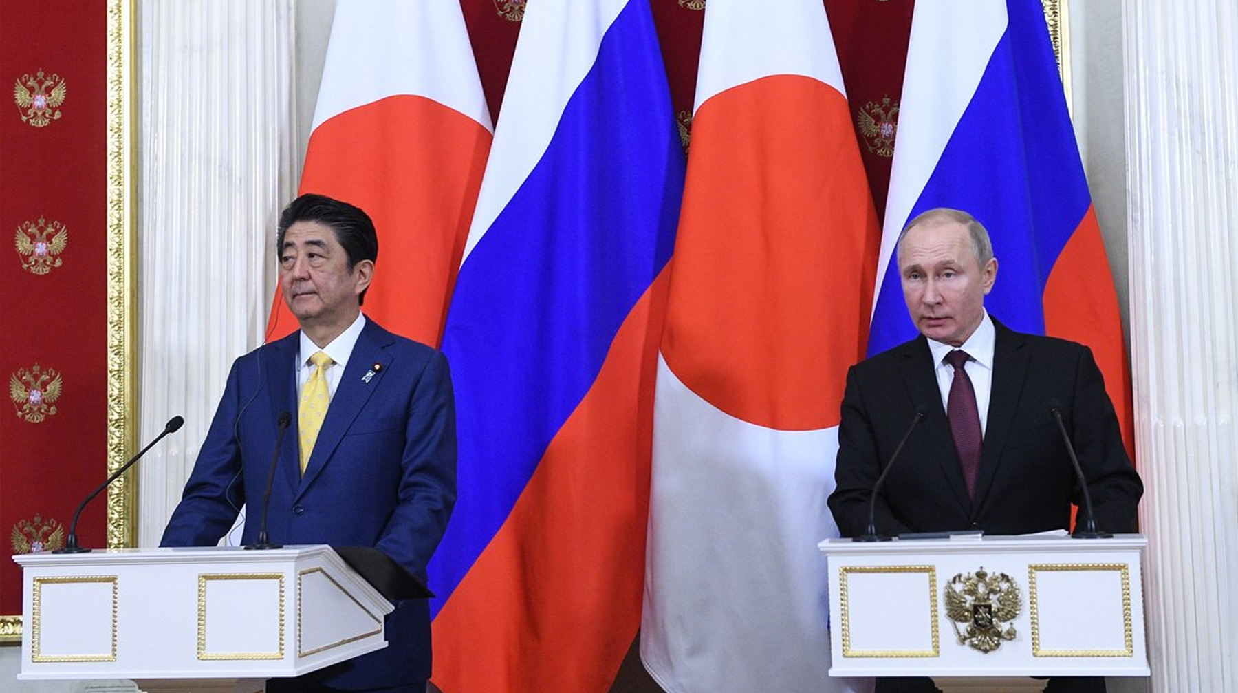 Японский премьер предположил, что быстро решить вопрос о Курильских островах не удастся Фото: © GLOBAL LOOK Press / President of Russia / via Globallookpress.com
