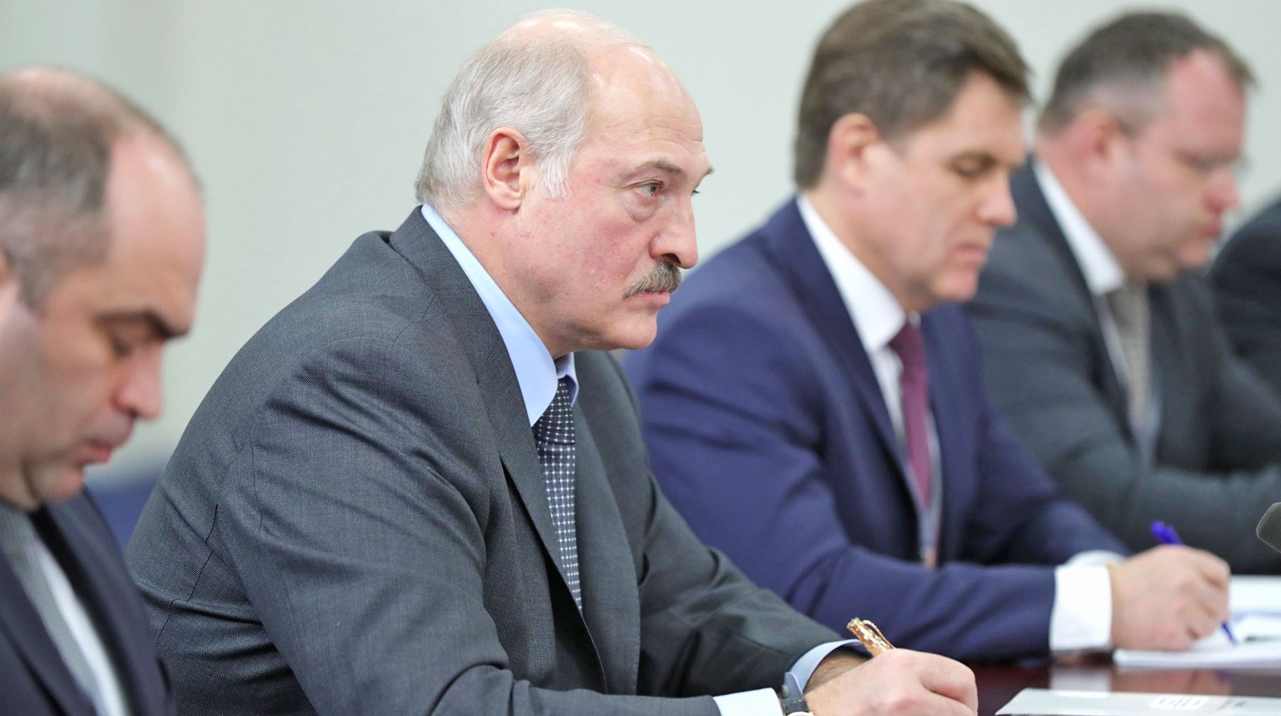 Dailystorm - Лукашенко: Белоруссия готова зайти в объединении с Россией так далеко, как люди готовы