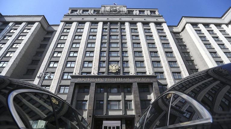 «Фейк и глупость»: в Госдуме опровергли вброс о запрете продажи автомобилей россиянам — Daily Storm