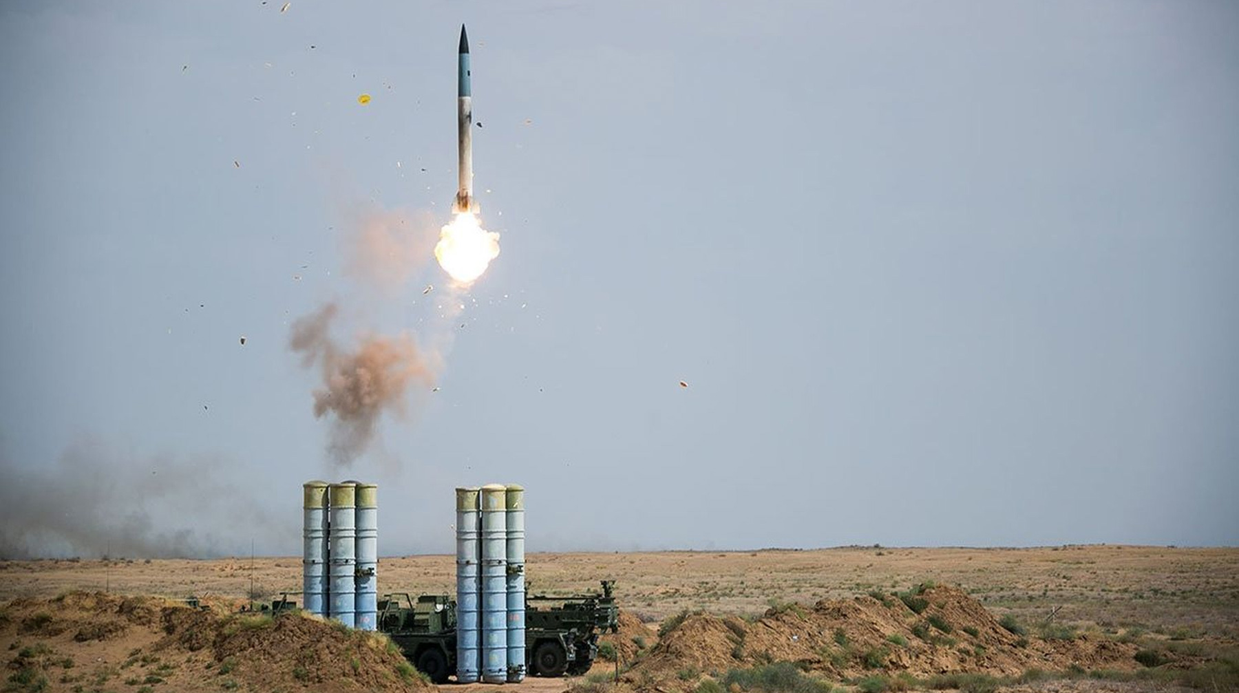 Предприятия ОПК в РФ только приступили к изготовлению оружия, отметил глава «Ростеха» Зенитный ракетный комплекс С-400