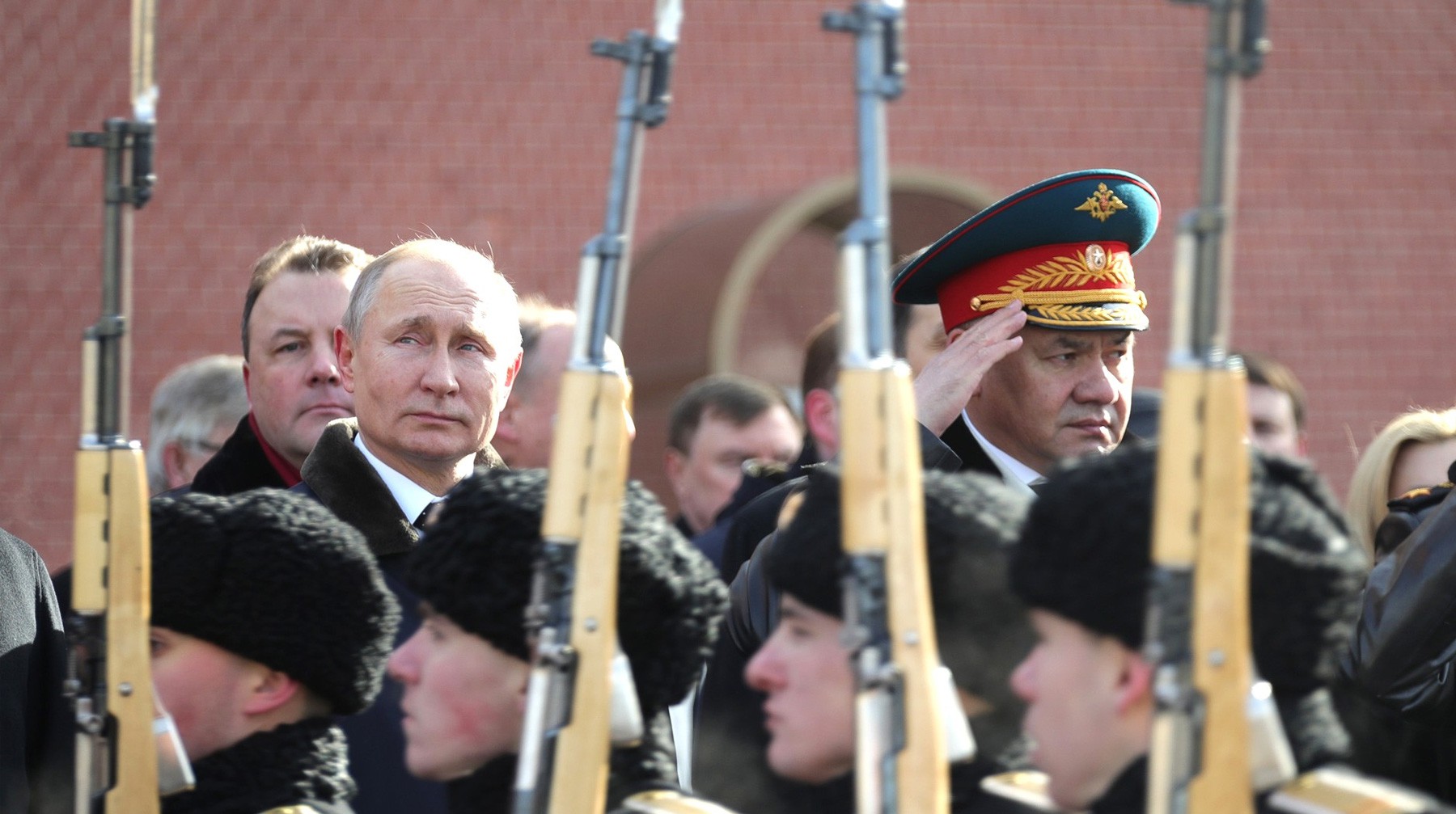 Dailystorm - Путин: Россия продолжит усиливать оборону