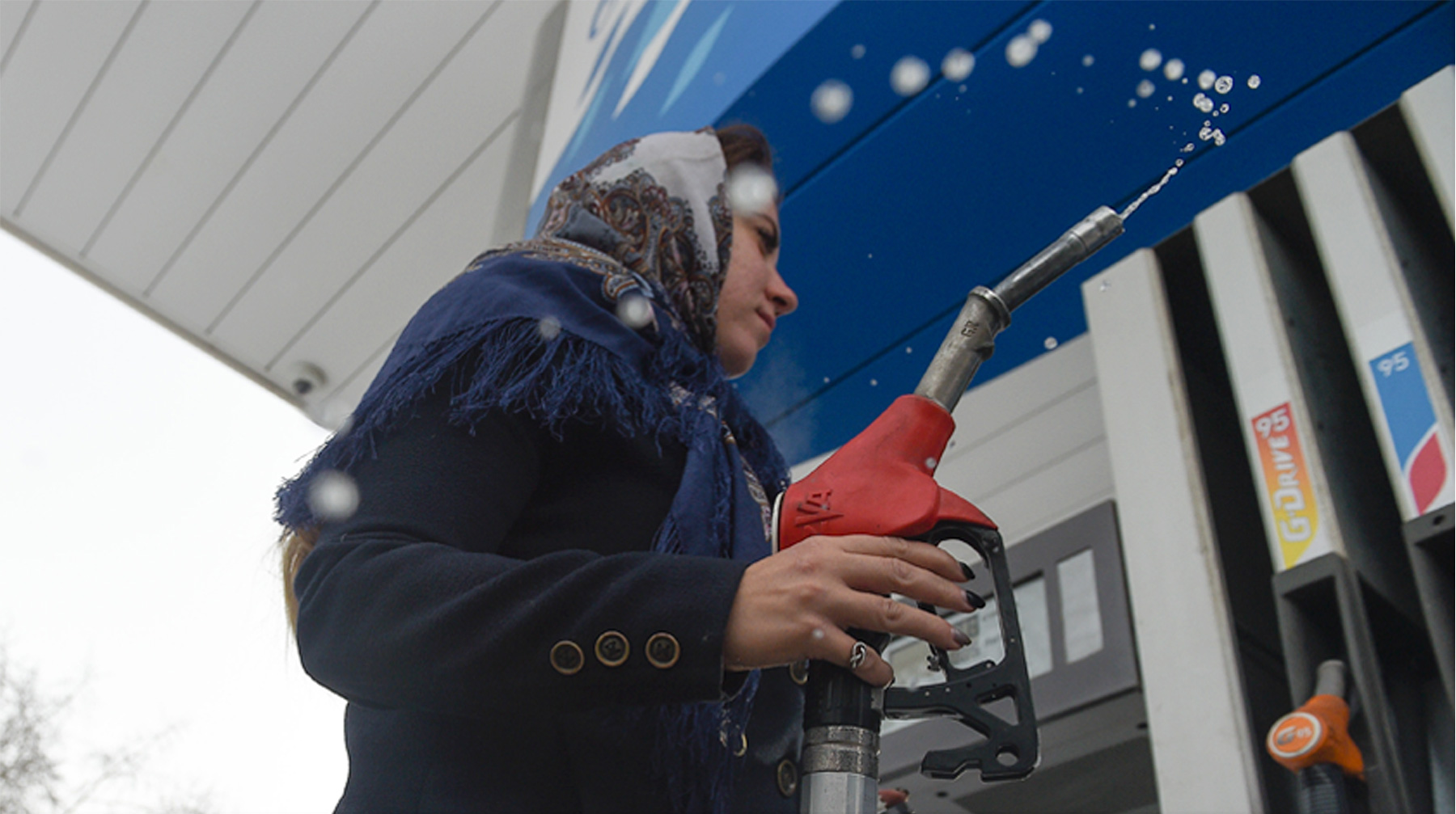 Повышение цен на топливо в 2019 году будет ниже уровня инфляции, сообщил Игорь Артемьев Anton Belitsky