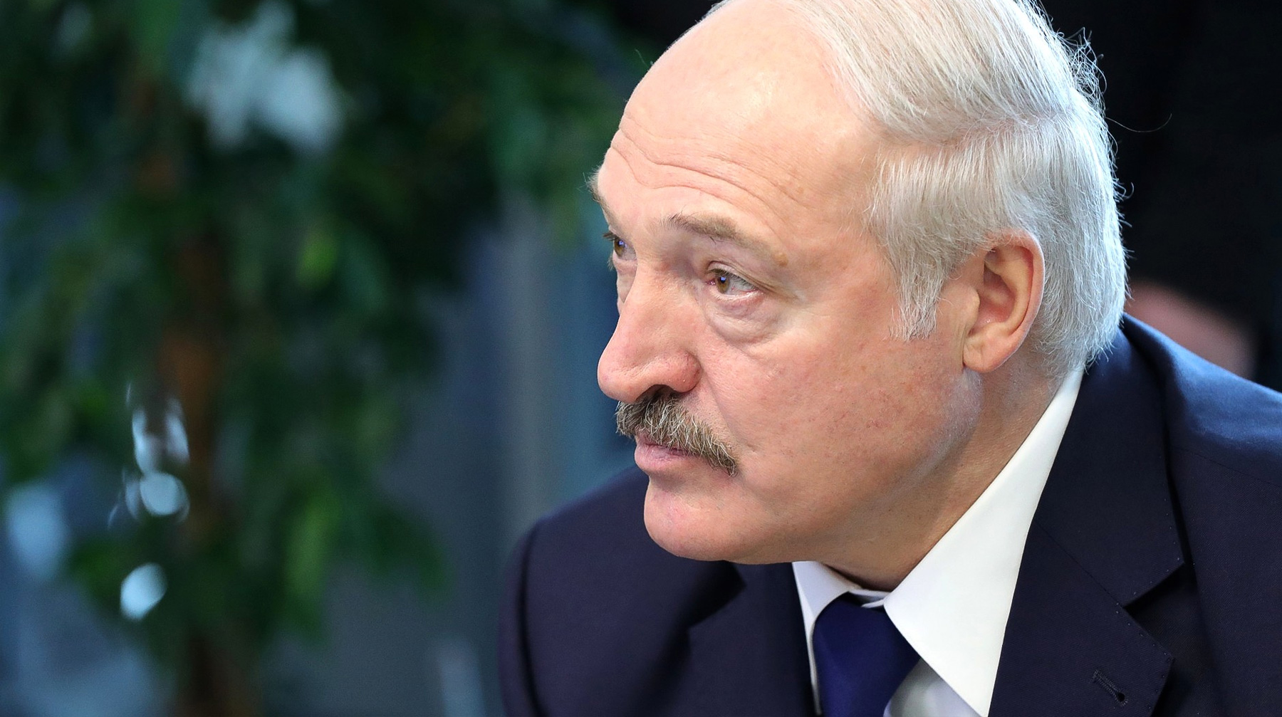 Белорусский лидер также обвинил РФ в незнании «проблем младшего брата» и попросил не считать его страну нахлебницей Президент Белоруссии Александр Лукашенко