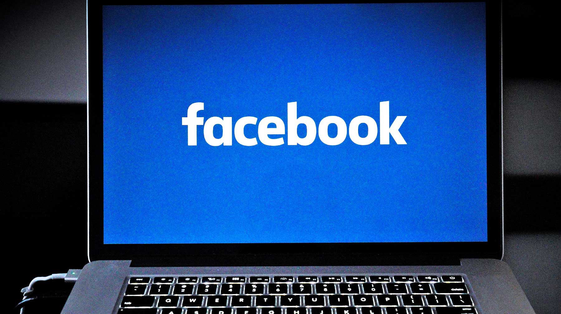 Dailystorm - Facebook отказался хранить данные пользователей в странах, где нарушаются права человека